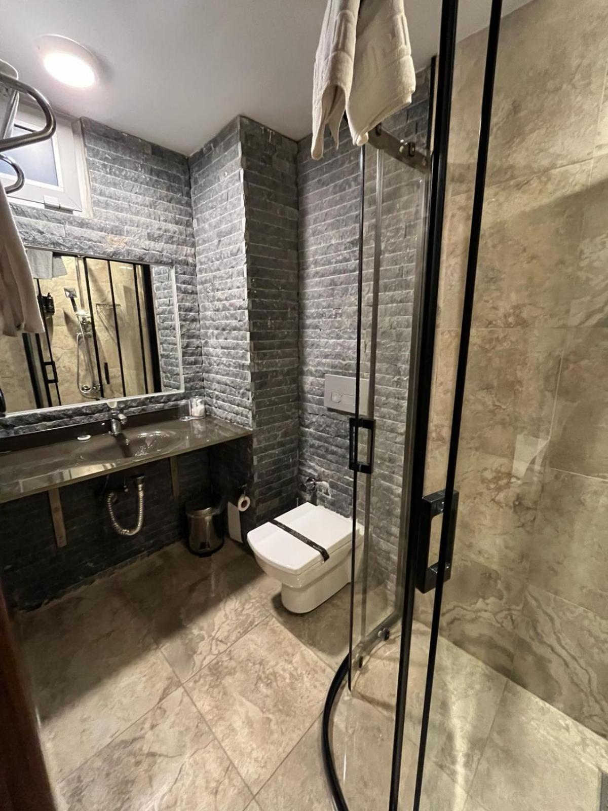 Weingart Port Seaside Hotel Istanbul Eksteriør billede