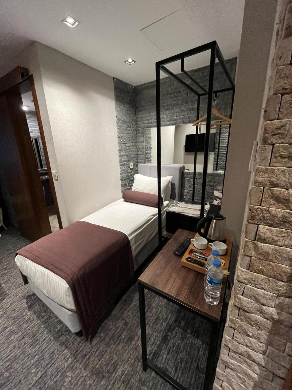 Weingart Port Seaside Hotel Istanbul Eksteriør billede